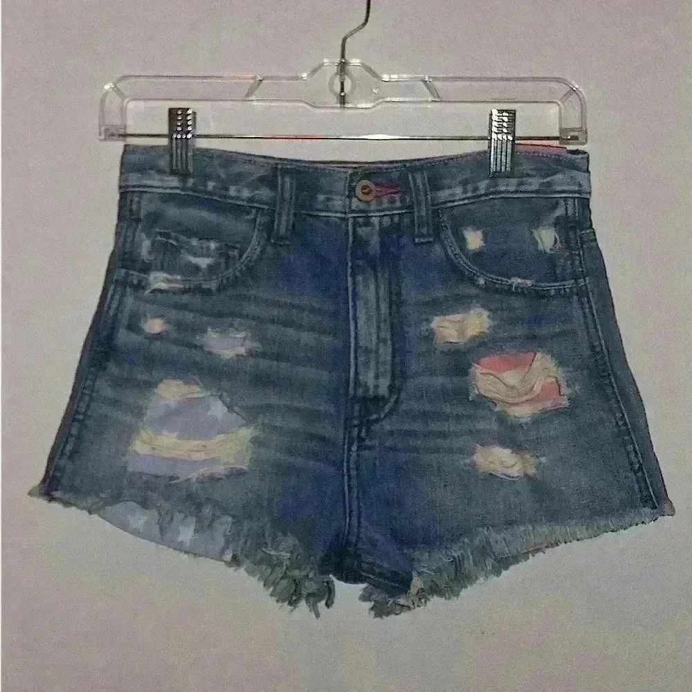 THE HOLLISTER HIGH RISE FESTIVAL SHORT - w24/0
